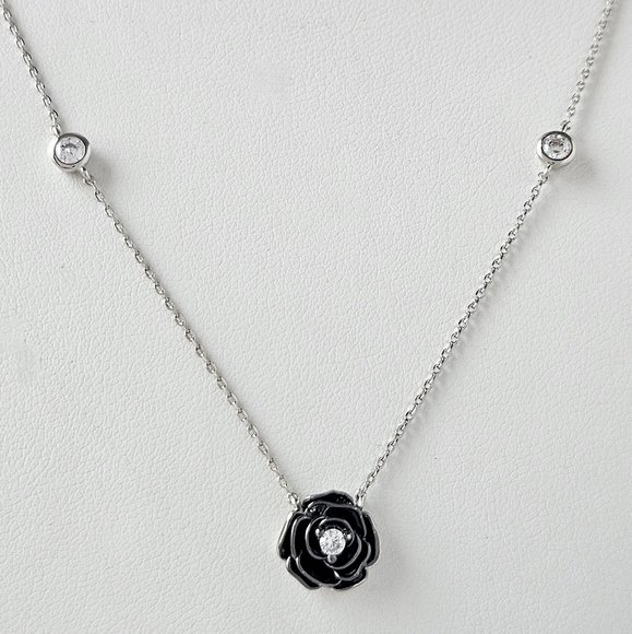 Black Rose Necklace, Charmed Aroma Black Rose Collection - Picture 4 of 6